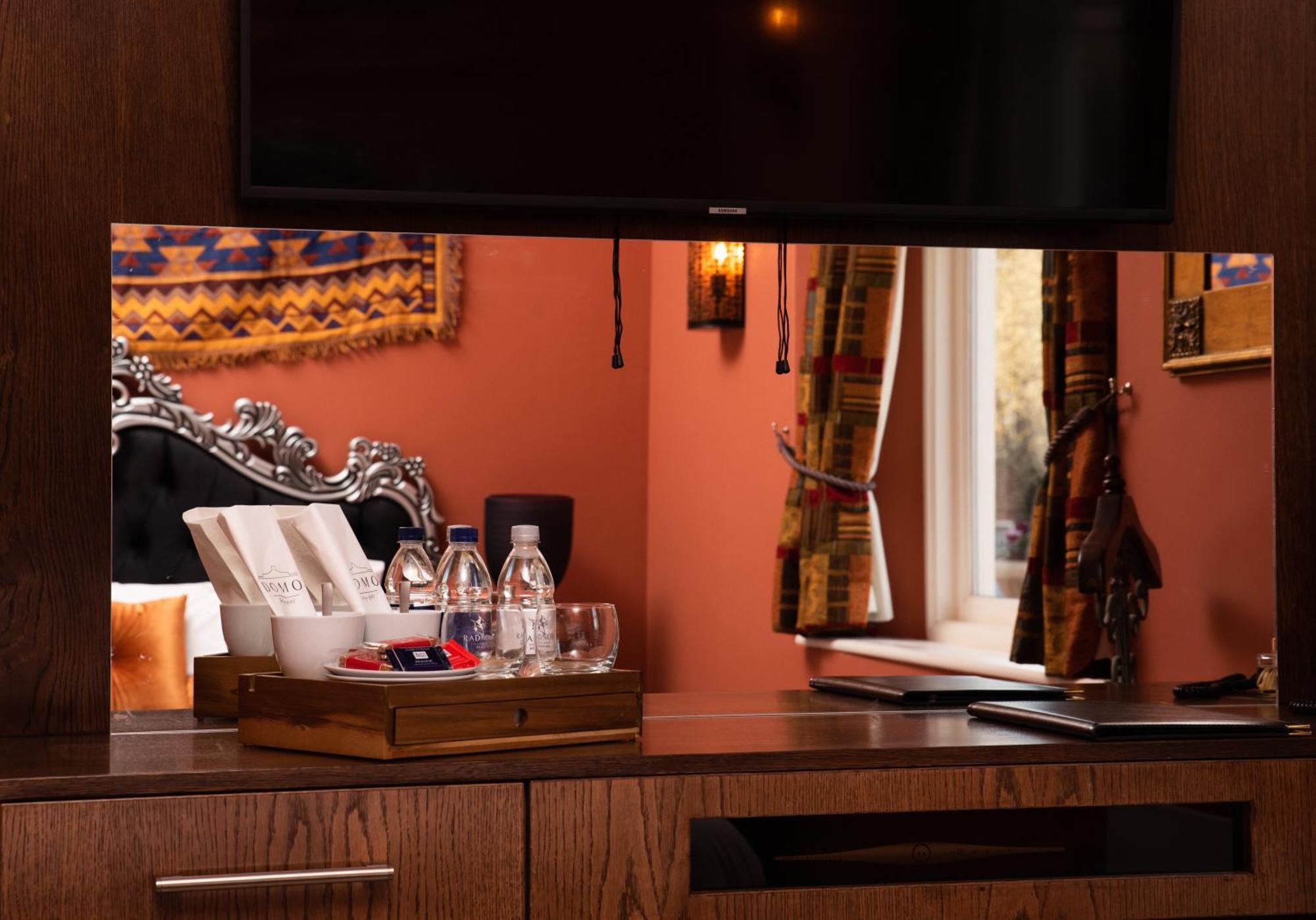Domo Boutique Hotel Oldbury  Δωμάτιο φωτογραφία